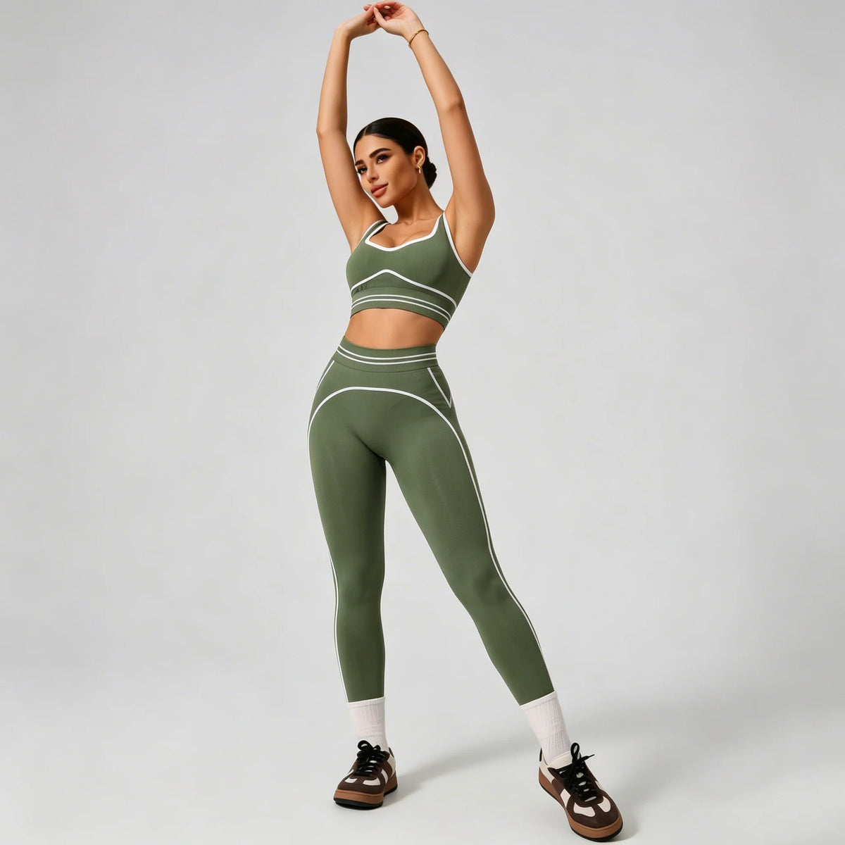 Conjunto Feminino Esportivo Adaga